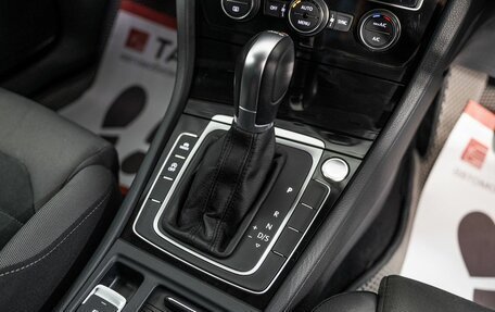 Volkswagen Golf VII, 2017 год, 1 430 000 рублей, 13 фотография