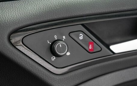 Volkswagen Golf VII, 2017 год, 1 430 000 рублей, 16 фотография