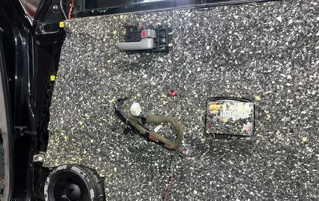 Toyota Land Cruiser 100 рестайлинг 2, 2006 год, 1 990 000 рублей, 9 фотография