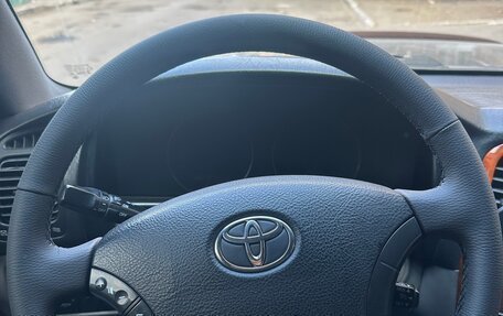 Toyota Land Cruiser 100 рестайлинг 2, 2006 год, 1 990 000 рублей, 12 фотография