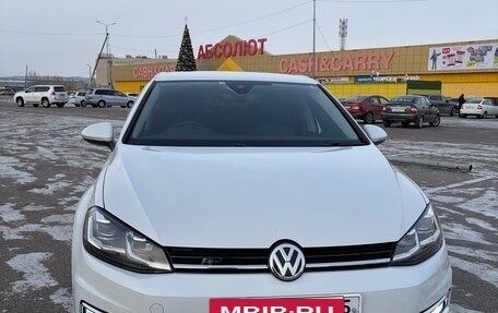 Volkswagen Golf VII, 2018 год, 1 680 000 рублей, 15 фотография