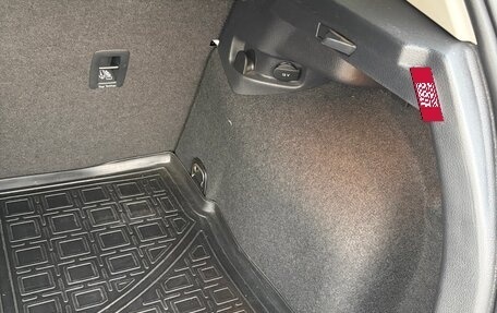 Volkswagen Golf VII, 2018 год, 1 680 000 рублей, 16 фотография