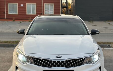 KIA Optima IV, 2018 год, 2 300 000 рублей, 3 фотография