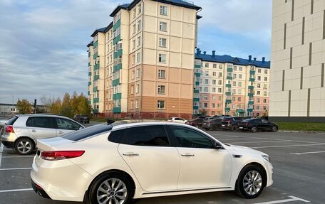 KIA Optima IV, 2018 год, 2 300 000 рублей, 8 фотография