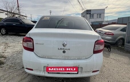 Renault Logan II, 2017 год, 650 000 рублей, 7 фотография