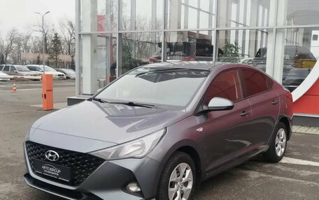 Hyundai Solaris II рестайлинг, 2020 год, 1 550 000 рублей, 1 фотография