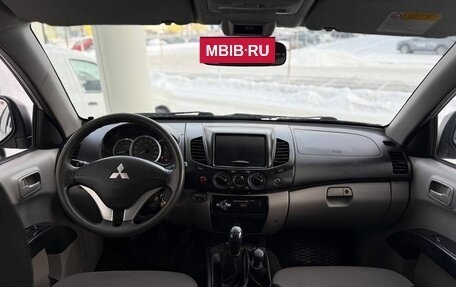 Mitsubishi L200 IV рестайлинг, 2012 год, 1 598 000 рублей, 6 фотография