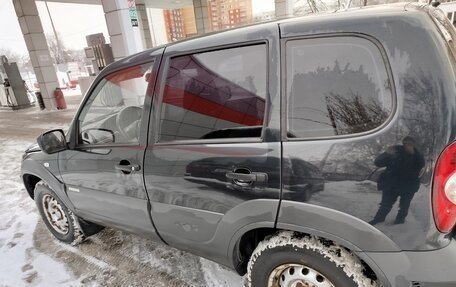 Chevrolet Niva I рестайлинг, 2013 год, 550 000 рублей, 7 фотография