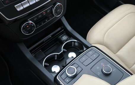 Mercedes-Benz GLS, 2017 год, 4 800 000 рублей, 33 фотография