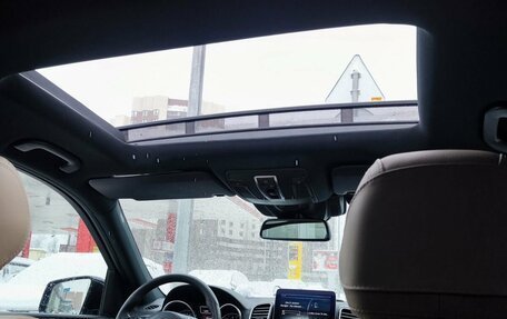 Mercedes-Benz GLS, 2017 год, 4 800 000 рублей, 28 фотография