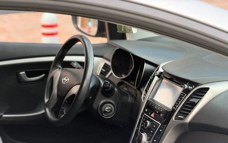 Hyundai i30 II рестайлинг, 2015 год, 1 220 000 рублей, 17 фотография