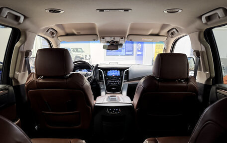 Cadillac Escalade IV, 2019 год, 5 350 000 рублей, 32 фотография