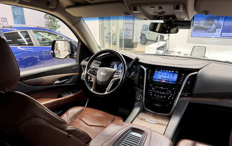 Cadillac Escalade IV, 2019 год, 5 350 000 рублей, 33 фотография