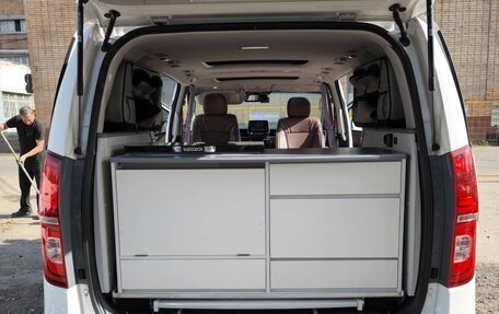 Hyundai Grand Starex Grand Starex I рестайлинг 2, 2020 год, 4 950 000 рублей, 16 фотография