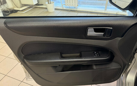 Ford Focus II рестайлинг, 2006 год, 360 000 рублей, 14 фотография