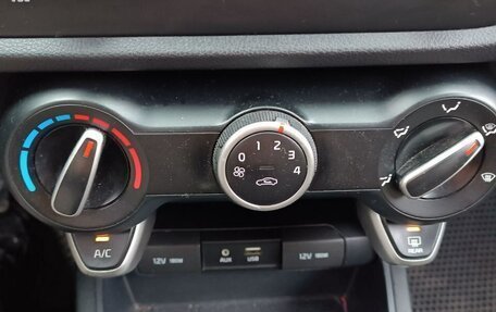 KIA Rio IV, 2018 год, 1 150 000 рублей, 8 фотография