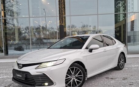 Toyota Camry, 2021 год, 3 250 000 рублей, 1 фотография