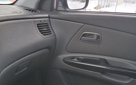 KIA Rio II, 2011 год, 600 000 рублей, 12 фотография