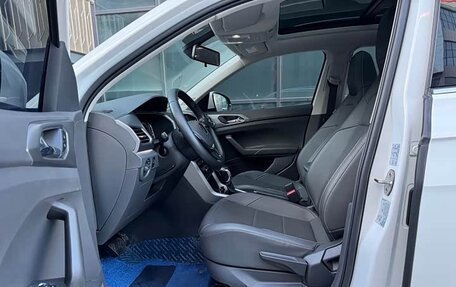 Volkswagen T-Cross I, 2022 год, 1 500 000 рублей, 6 фотография