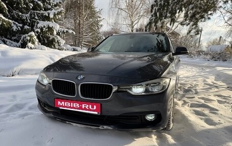 BMW 3 серия, 2019 год, 1 999 999 рублей, 2 фотография