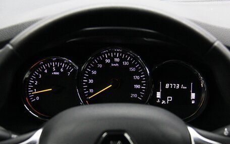 Renault Logan II, 2020 год, 998 800 рублей, 17 фотография