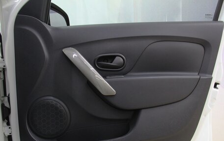 Renault Logan II, 2020 год, 998 800 рублей, 28 фотография