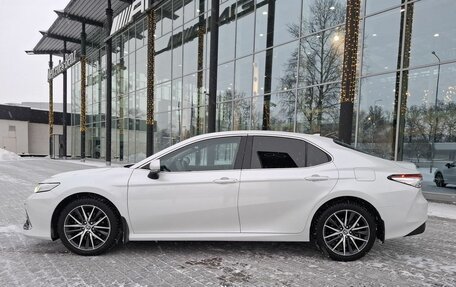 Toyota Camry, 2021 год, 3 250 000 рублей, 4 фотография