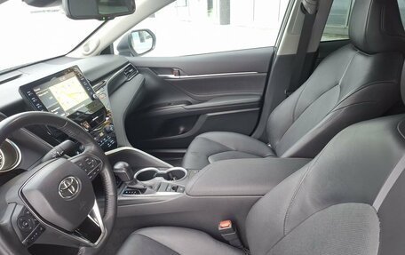 Toyota Camry, 2021 год, 3 250 000 рублей, 16 фотография