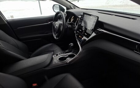 Toyota Camry, 2021 год, 3 250 000 рублей, 22 фотография