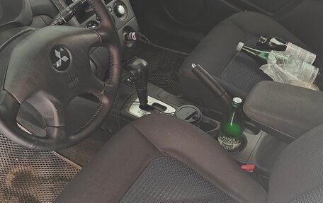 Mitsubishi Outlander III рестайлинг 3, 2007 год, 599 000 рублей, 5 фотография