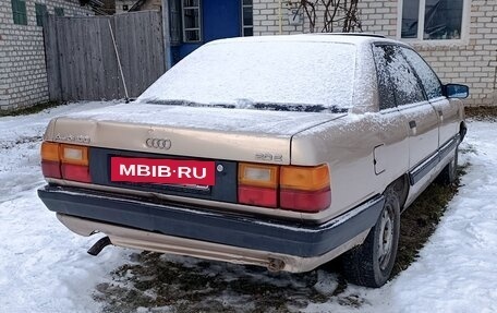 Audi 100, 1988 год, 100 000 рублей, 3 фотография
