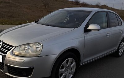 Volkswagen Jetta VI, 2010 год, 799 000 рублей, 1 фотография