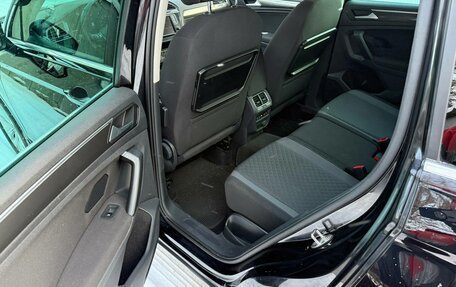 Volkswagen Tiguan II, 2017 год, 2 290 000 рублей, 13 фотография