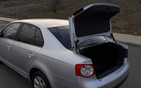 Volkswagen Jetta VI, 2010 год, 799 000 рублей, 7 фотография