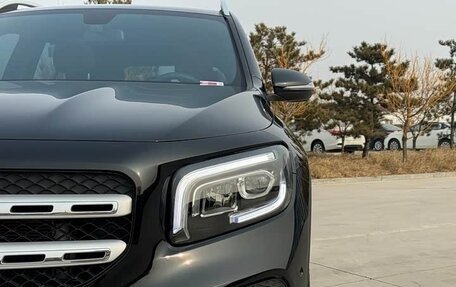 Mercedes-Benz GLB, 2023 год, 2 100 000 рублей, 4 фотография