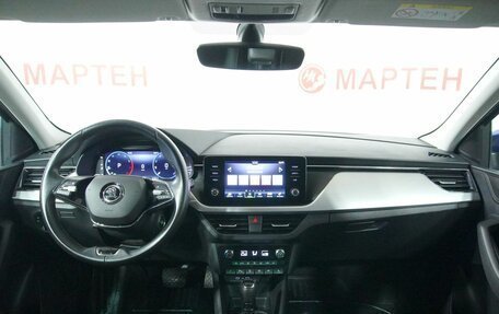 Skoda Rapid II, 2021 год, 1 923 000 рублей, 15 фотография