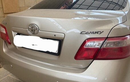 Toyota Camry, 2007 год, 890 000 рублей, 1 фотография
