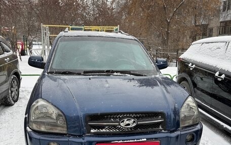Hyundai Tucson III, 2005 год, 870 000 рублей, 1 фотография