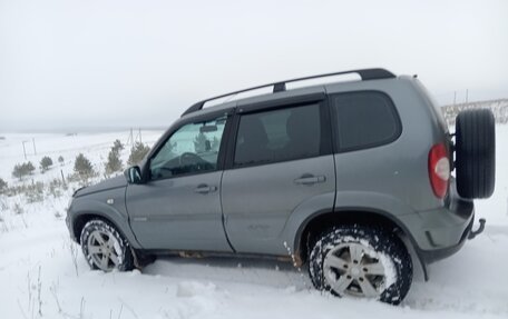 Chevrolet Niva I рестайлинг, 2014 год, 570 000 рублей, 1 фотография