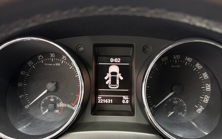 Skoda Yeti I рестайлинг, 2014 год, 1 450 000 рублей, 15 фотография