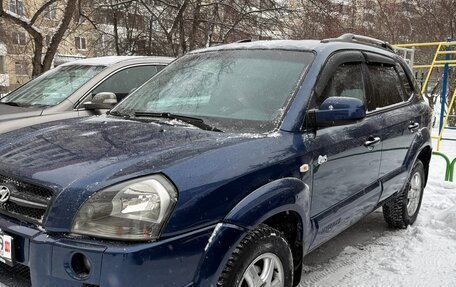 Hyundai Tucson III, 2005 год, 870 000 рублей, 2 фотография