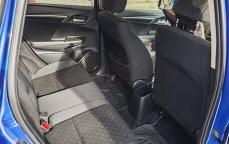 Honda Fit III, 2016 год, 880 000 рублей, 5 фотография