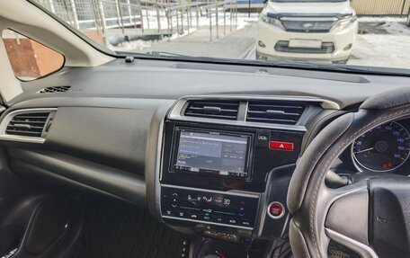 Honda Fit III, 2016 год, 880 000 рублей, 7 фотография