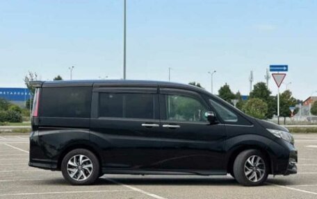 Honda Stepwgn IV, 2017 год, 2 300 000 рублей, 36 фотография