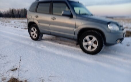 Chevrolet Niva I рестайлинг, 2014 год, 570 000 рублей, 2 фотография
