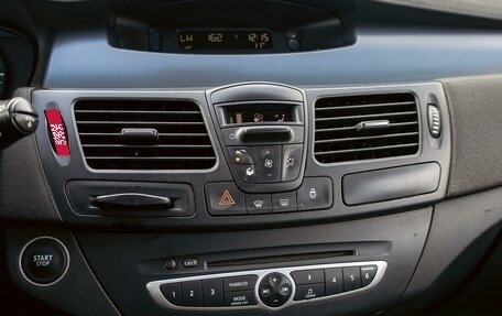 Renault Laguna III рестайлинг, 2008 год, 425 000 рублей, 15 фотография