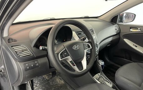 Hyundai Solaris II рестайлинг, 2011 год, 807 000 рублей, 7 фотография