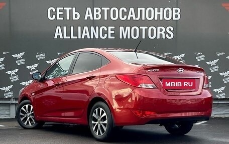 Hyundai Solaris II рестайлинг, 2015 год, 995 000 рублей, 5 фотография