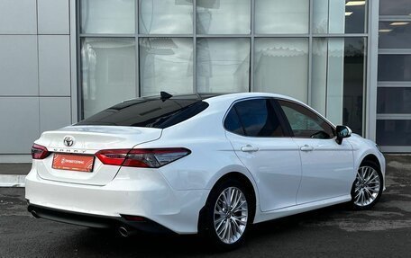 Toyota Camry, 2018 год, 2 300 000 рублей, 5 фотография