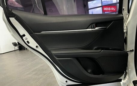 Toyota Camry, 2018 год, 2 300 000 рублей, 24 фотография